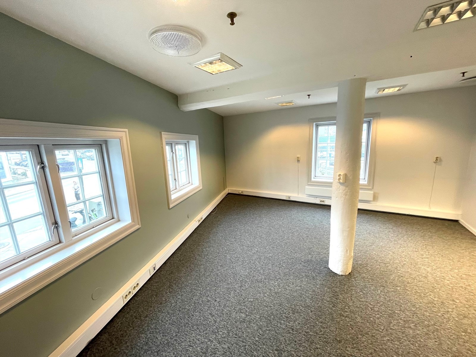 Hjørnekontor mot Ravnkloa. Galleribilde