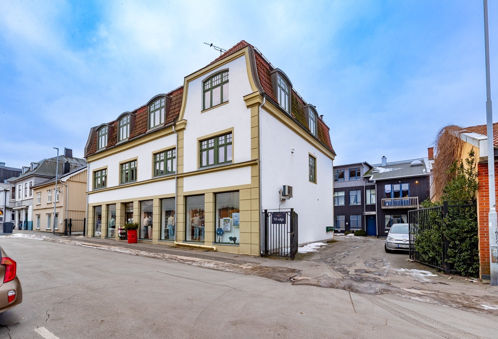 Jernbanegata-13 Galleribilde