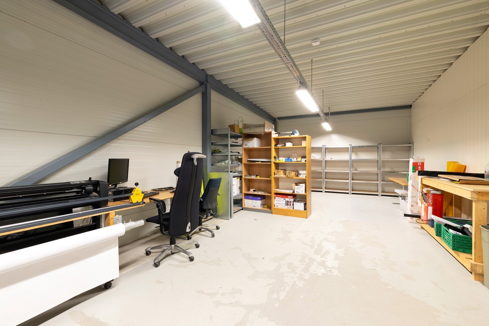 Mesanin. Galleribilde