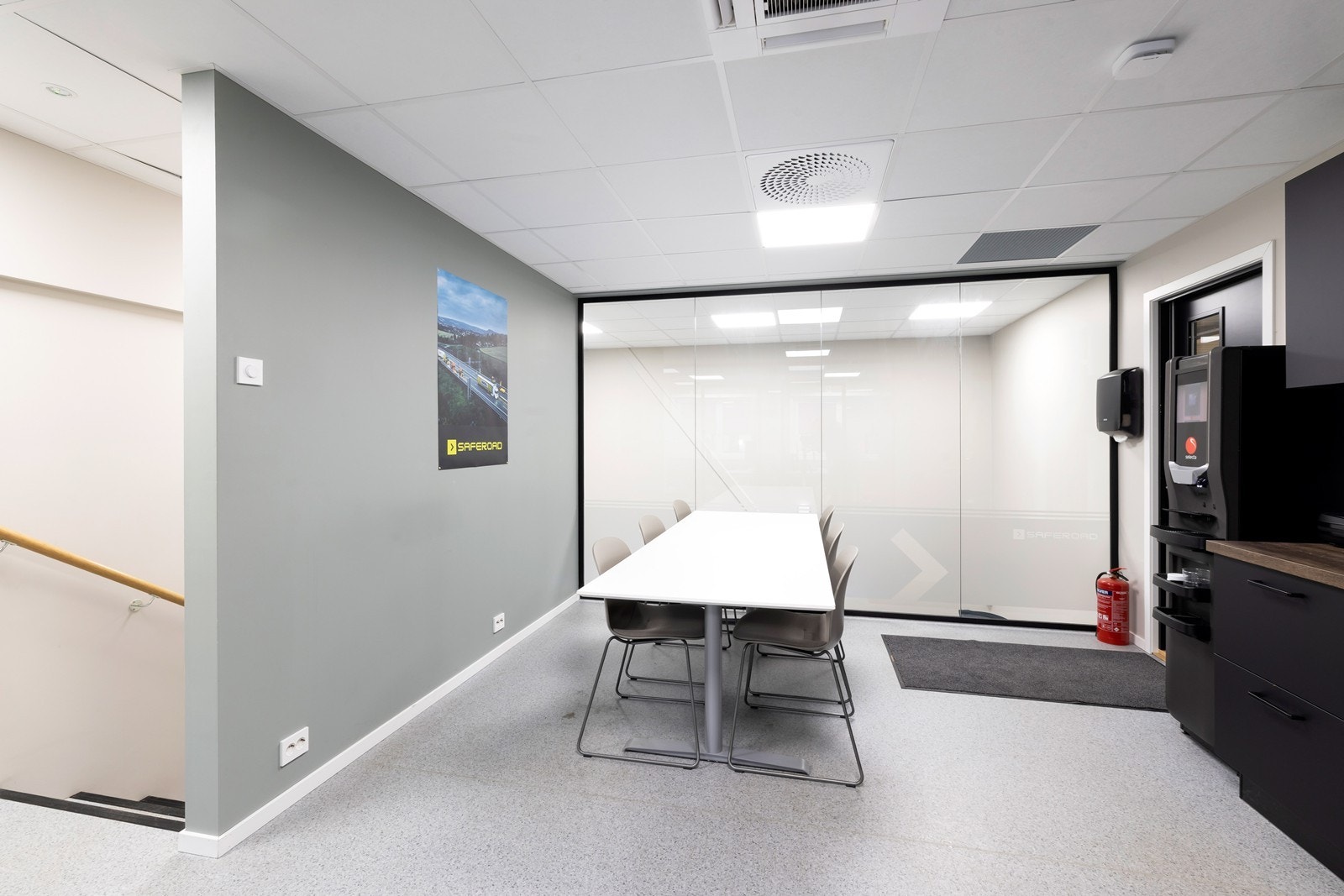 Kontorer. Her med spiserom. Galleribilde