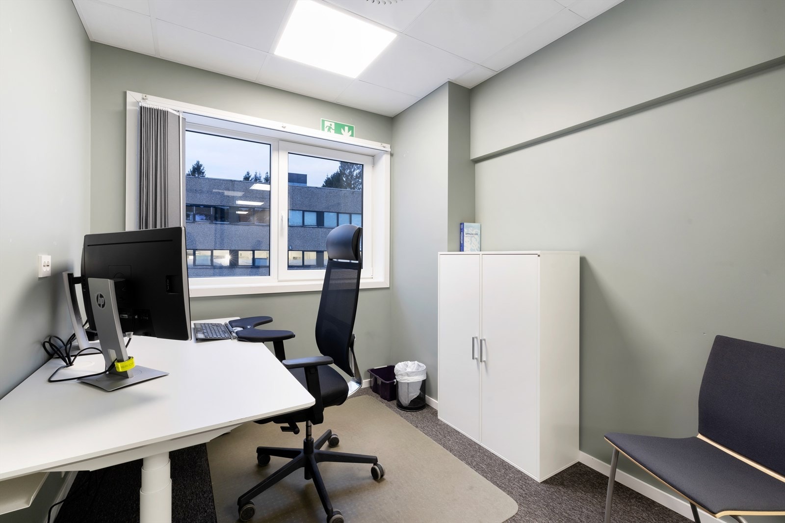 Kontorer. Galleribilde