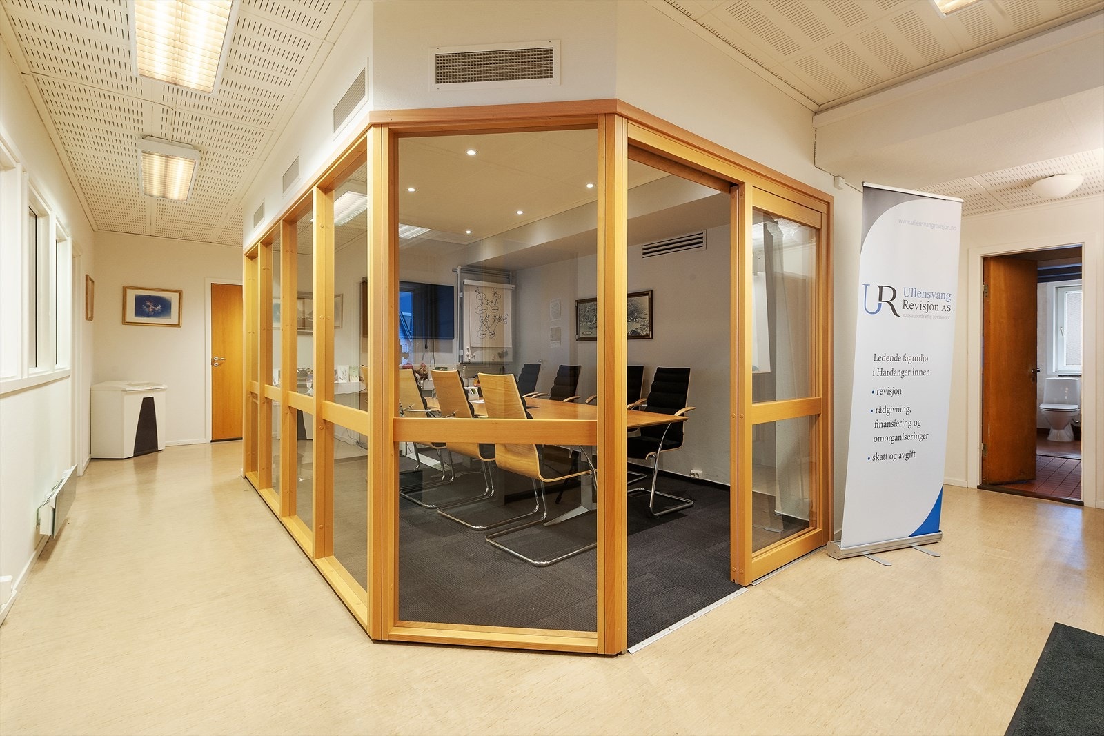Kontor 2. etasje Galleribilde