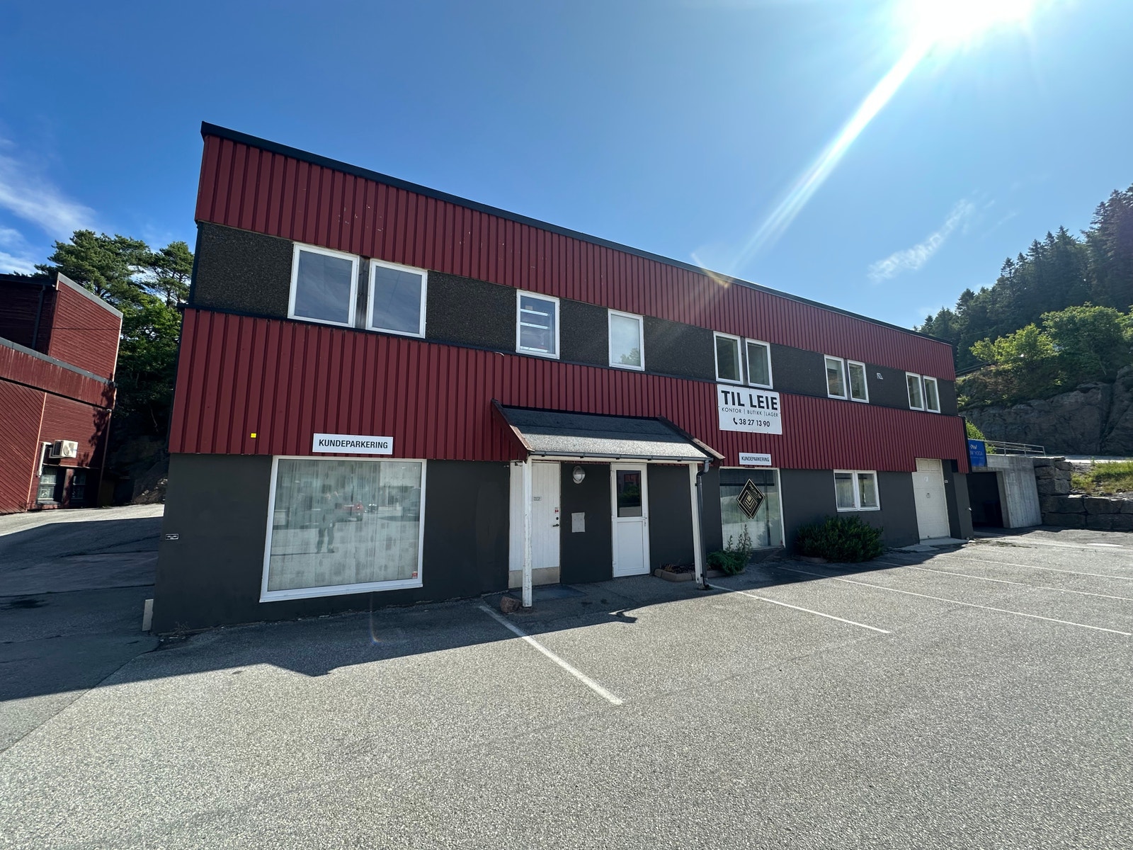 Fremside bygg
Inngang 1.etg Galleribilde