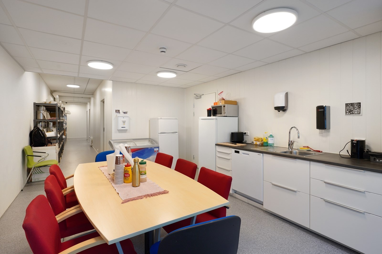 Møterom med tekjøkken Galleribilde