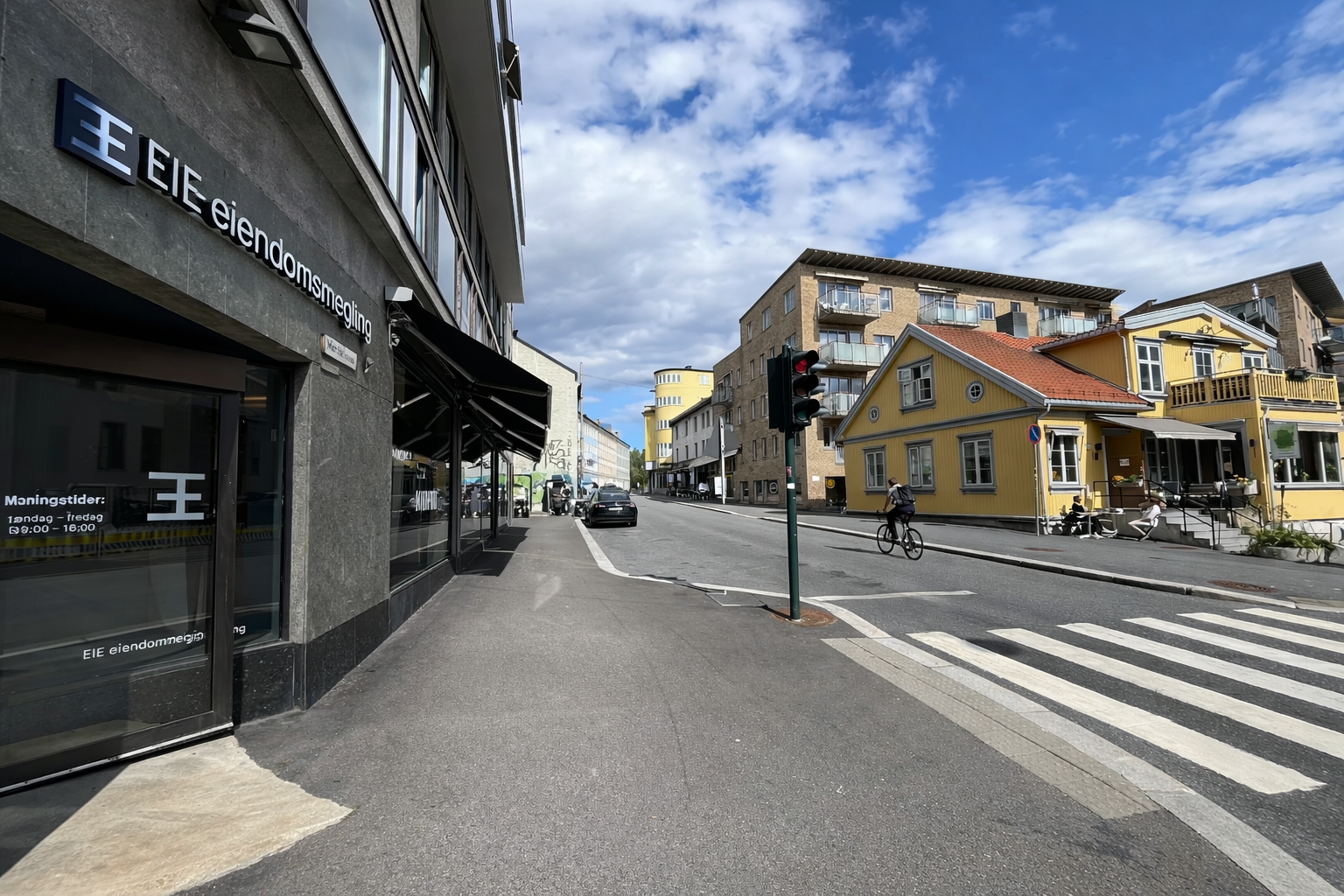 Folkvang (tidligere Sagene Lunsjbar) på andre siden av gaten. Galleribilde