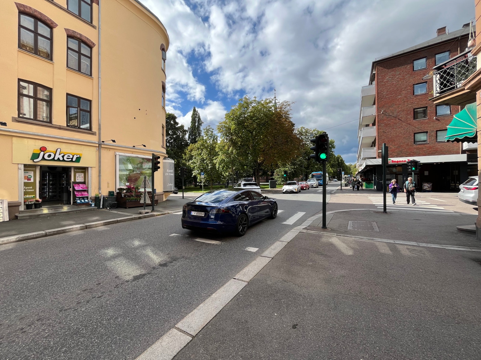 Hyggelig nærområde med ulike tilbud. Galleribilde