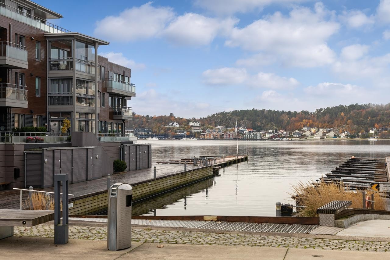 50 m til felles bryggeanlegg Galleribilde