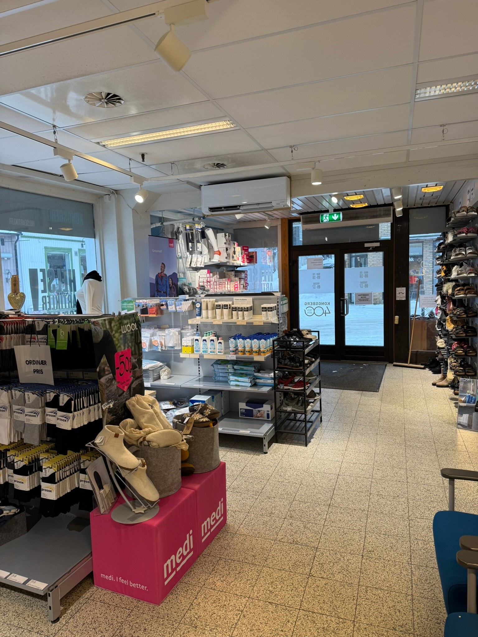 Inngang fra gateplan Galleribilde