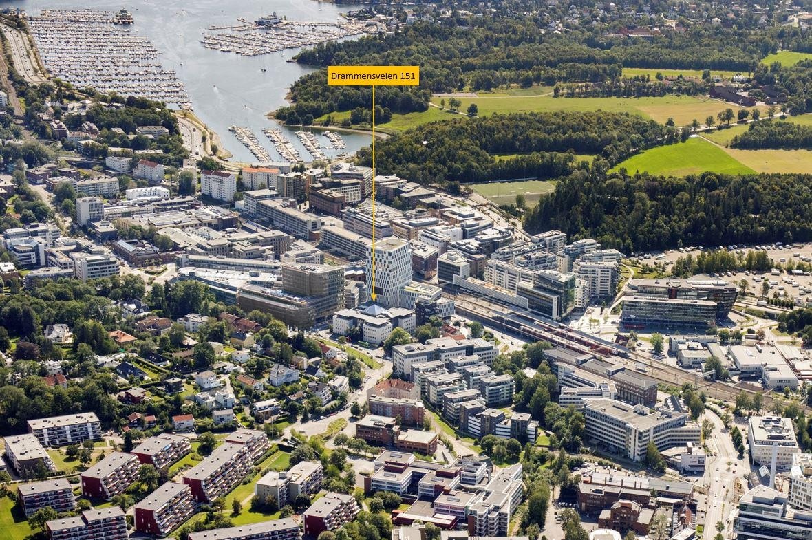 Eiendommen ligger meget sentralt på Skøyen. Galleribilde