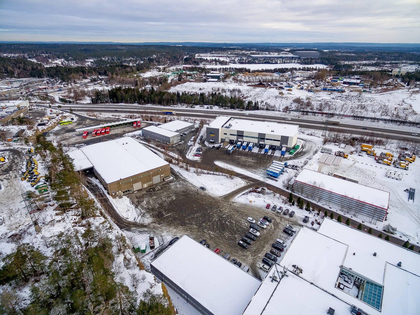 Kort avstand fra 4-felts motorvei Galleribilde