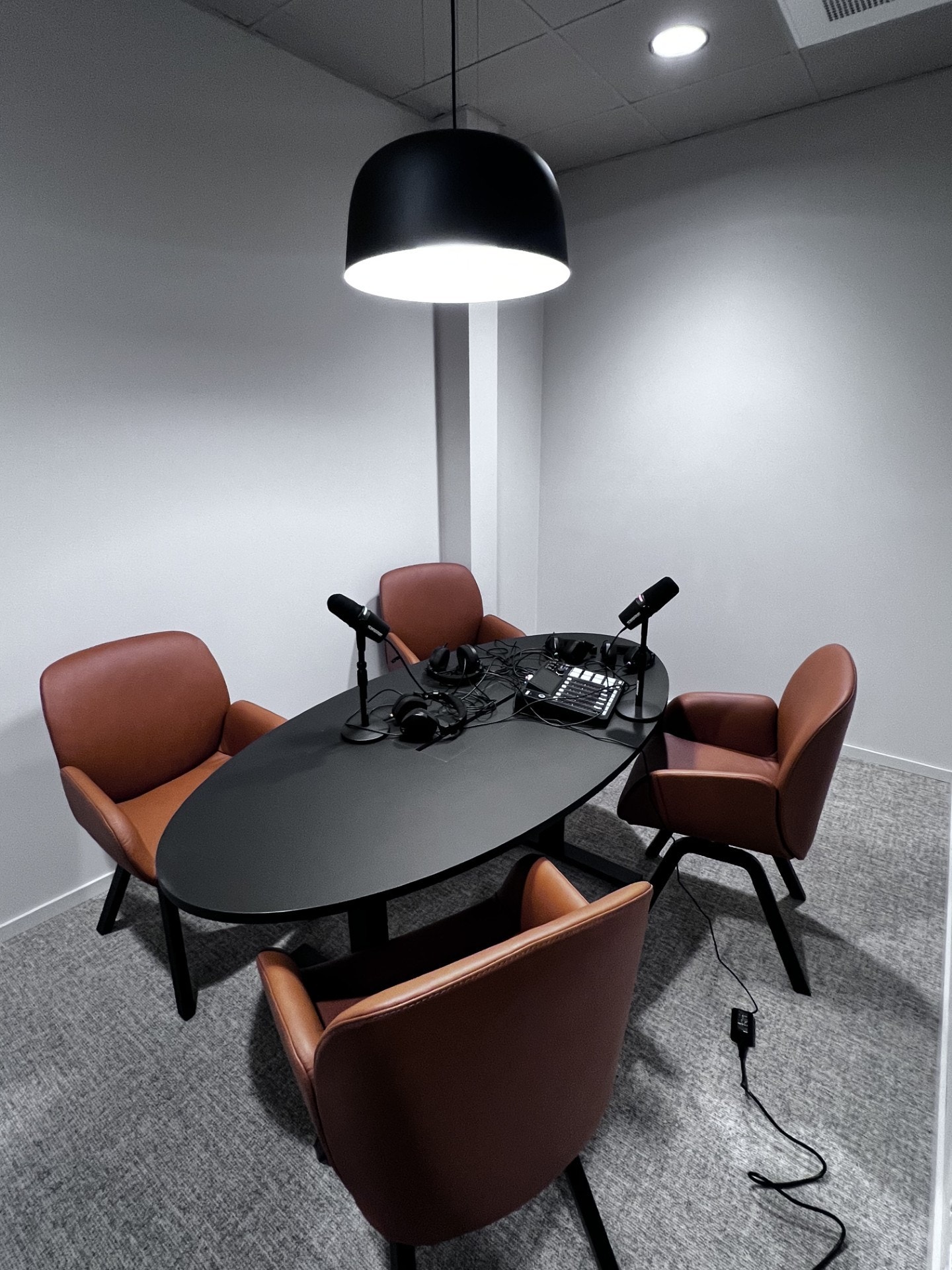 Eget podkast studio (lyddempere på vegg kommer uke 10) Galleribilde