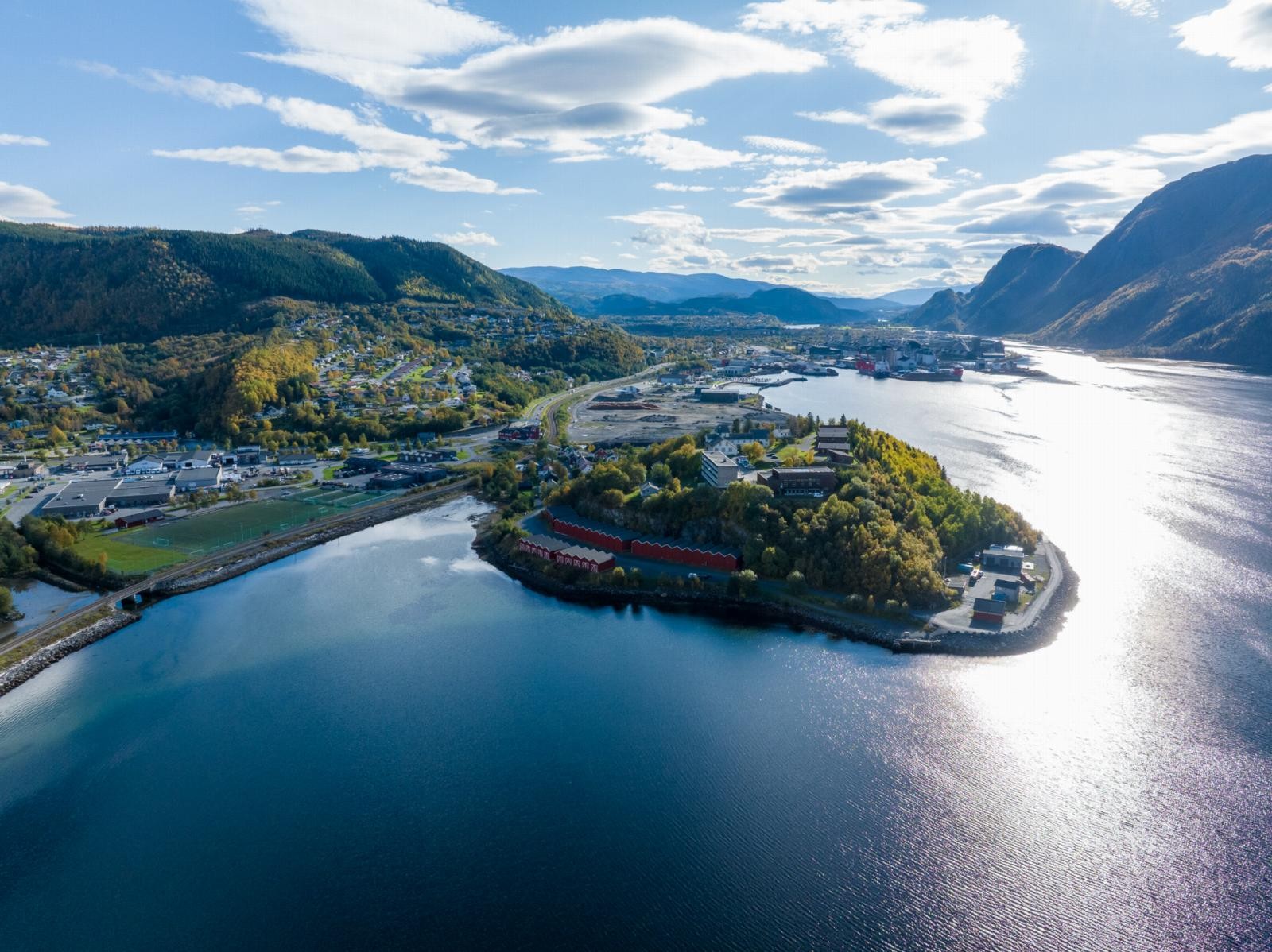 Mot Mosjøen sentrum. Galleribilde