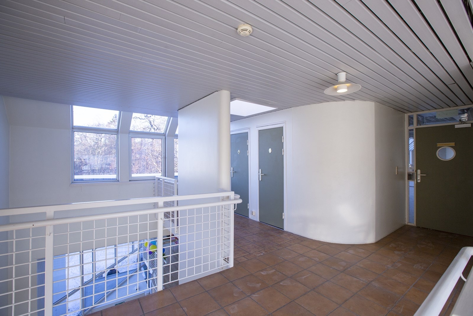 P7 fellesareal 3 etasje med toalett kjerne og bøttekott Galleribilde