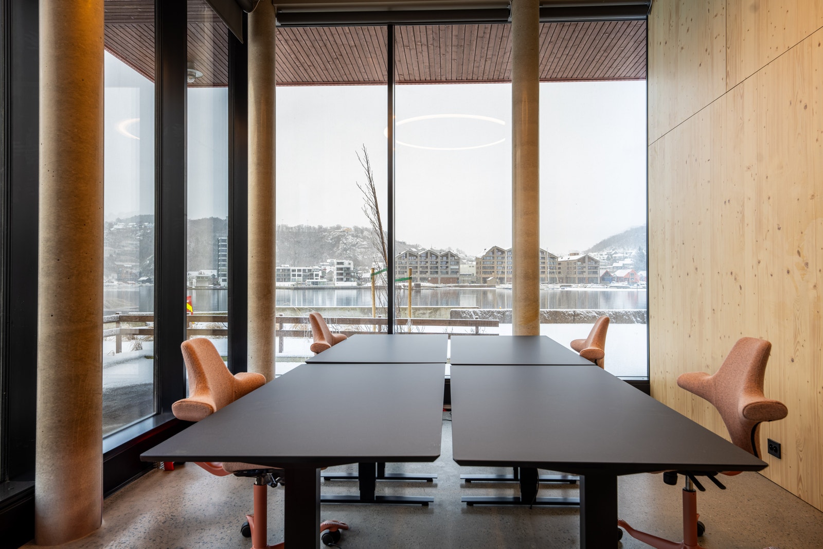 MÖRTEL - under ferdigstillelse, her åpner 100 nye kontorplasser om få uker! Galleribilde