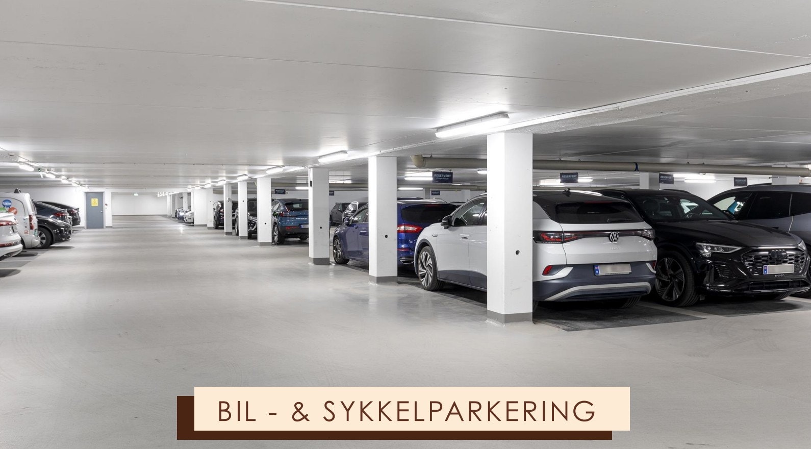 Egen parkeringskjeller med tilgang til sykkelparkering Galleribilde