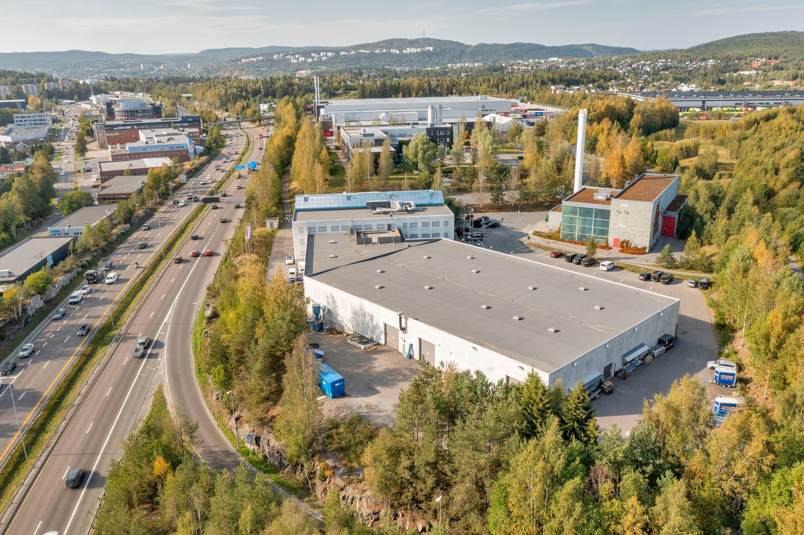Umiddelbar nærhet til E6/RV159. Galleribilde