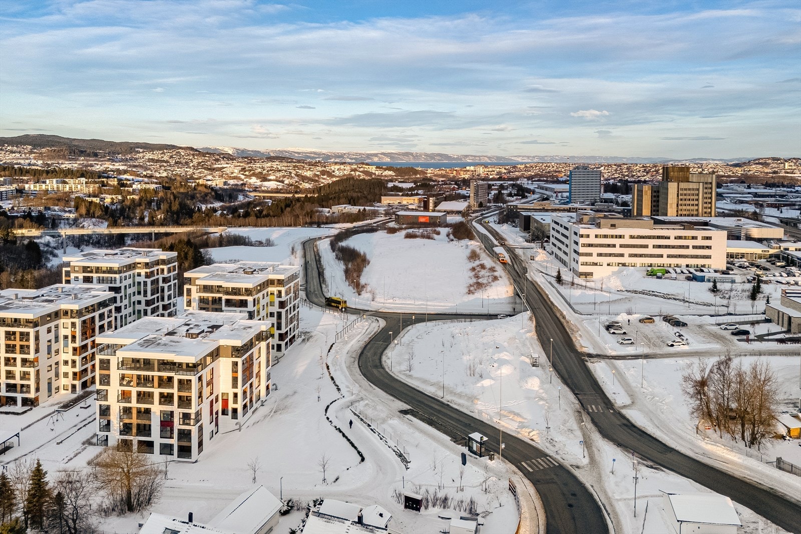 Stor og sentral næringseiendom med stort utviklingspotensiale. Galleribilde