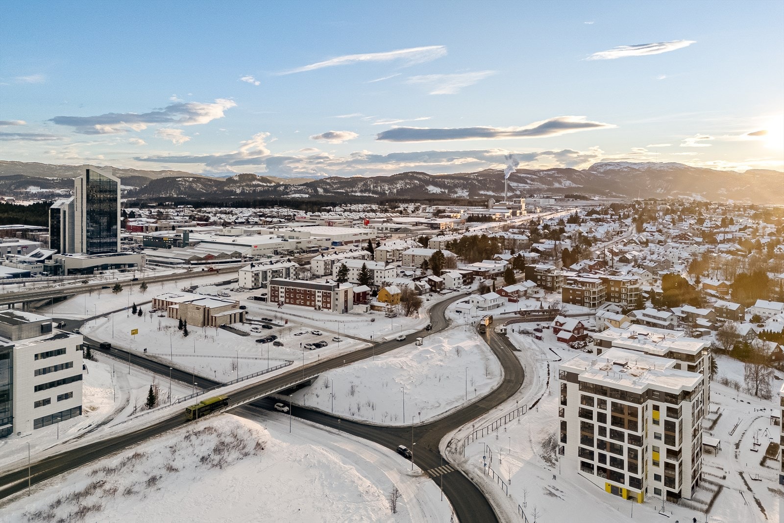 Det åpne terrenget og den lette helningen gir gode forutsetninger for effektiv og tilpasset utbygging. Galleribilde