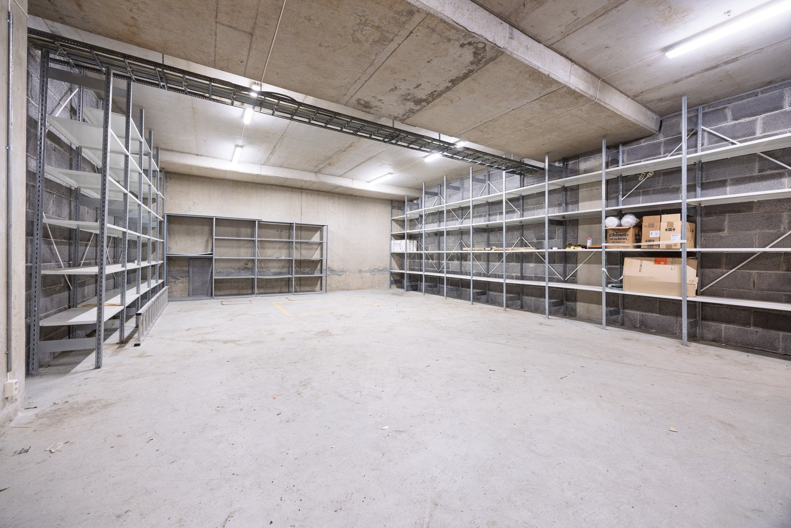 Velkommen til Lindeberg Næringsvei 26 - presentert av Synne Vang v. PrivatMegleren Komplett. Galleribilde