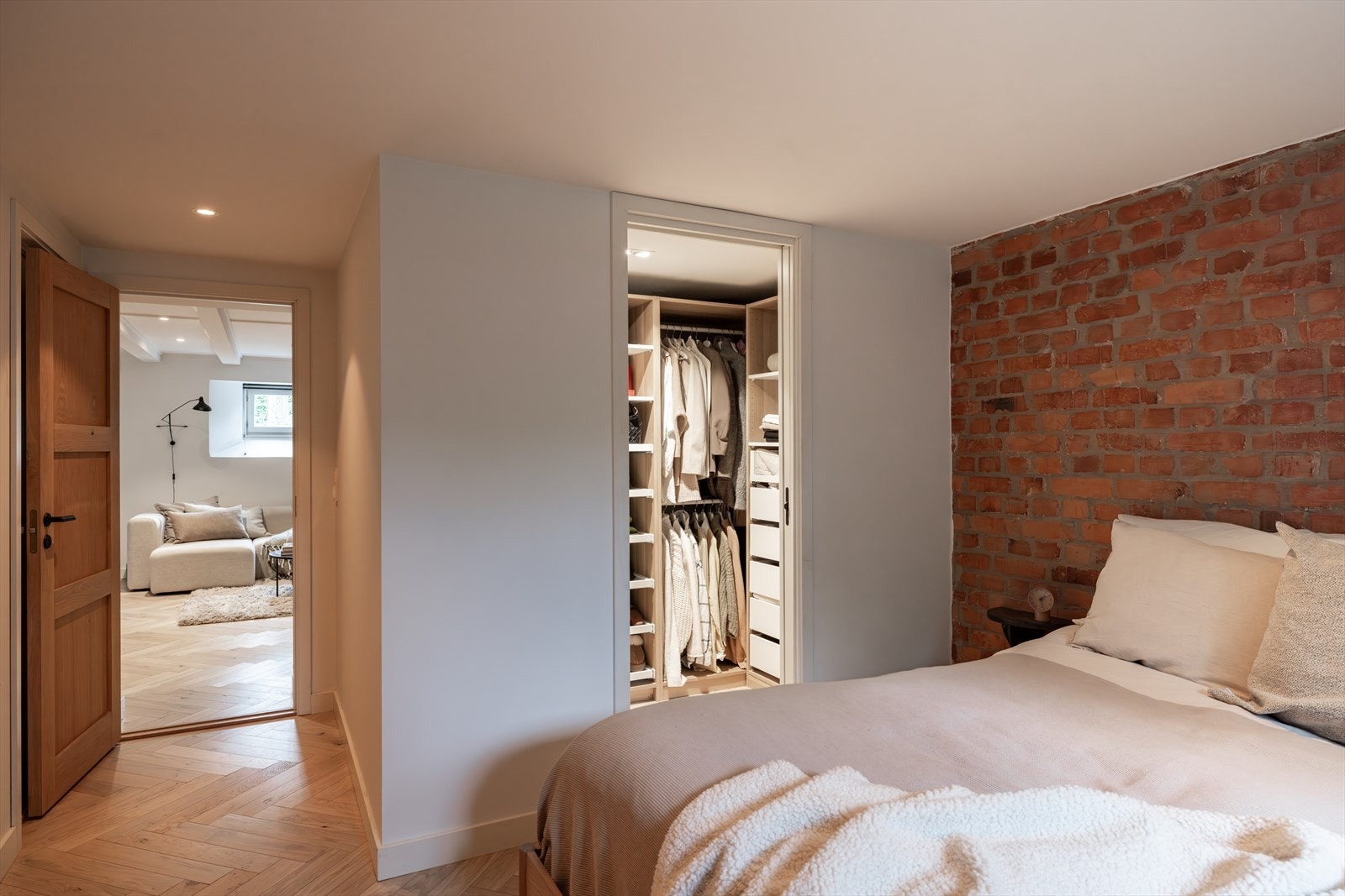 Lekker teglsteinsvegg som gir særpreg Galleribilde