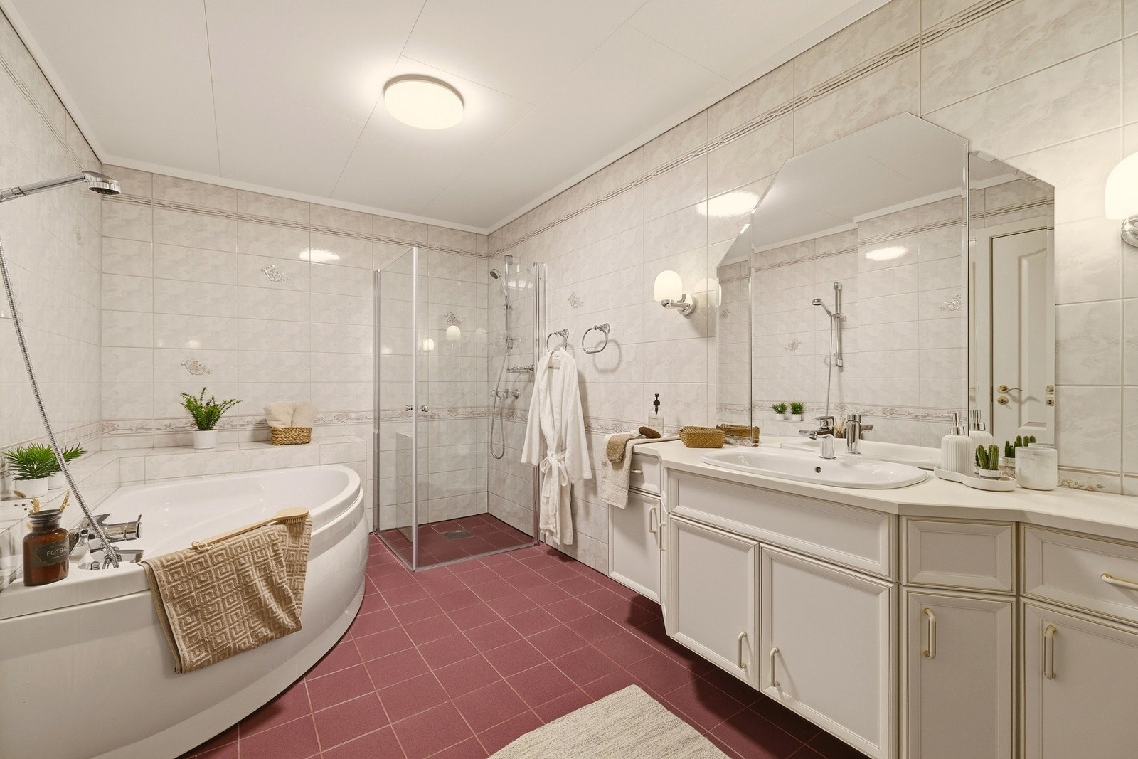 Hovedbadet har et areal på 10.0 m² Galleribilde