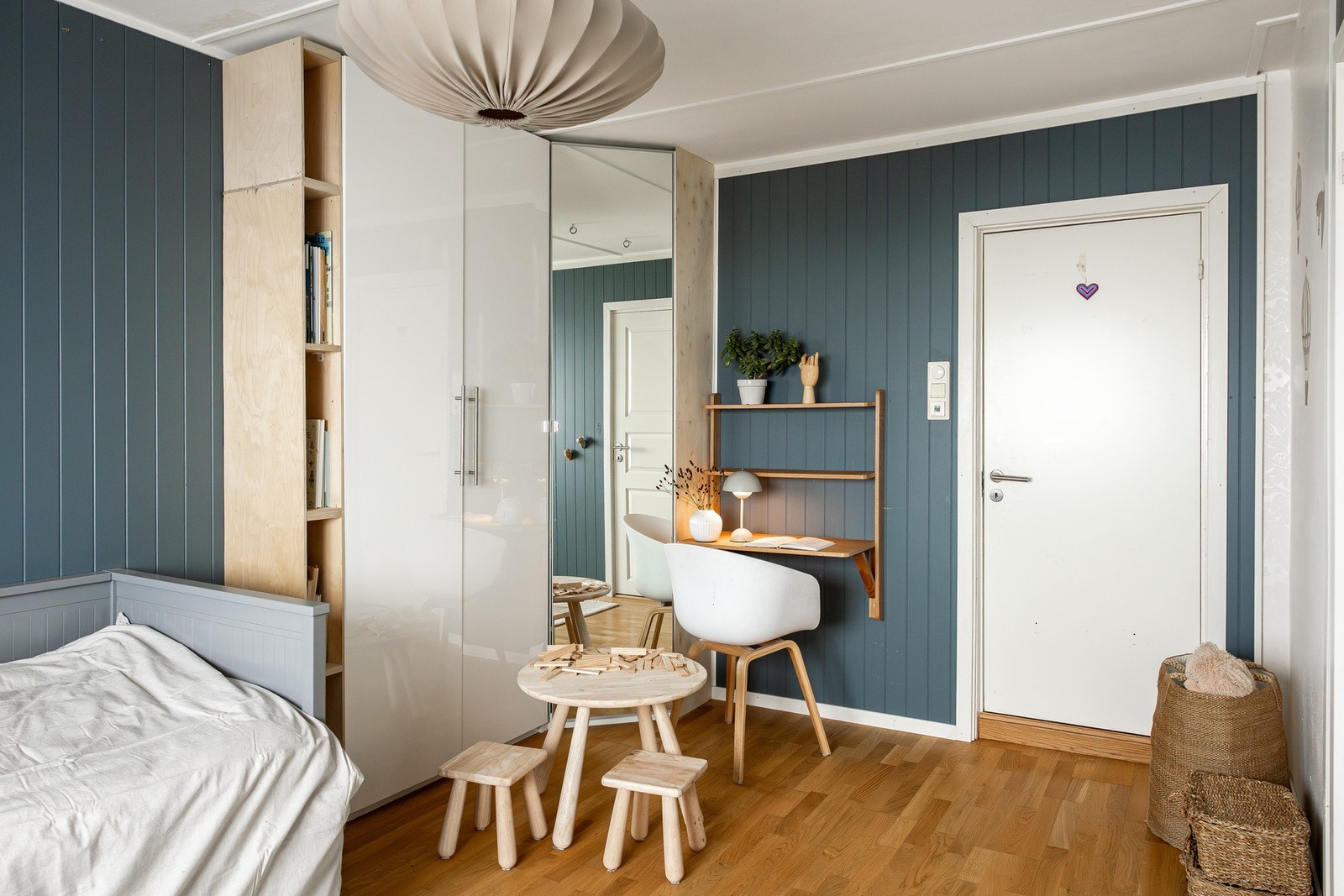 Dette kan gjerne brukes som hovedsoverom med direkte tilknytning til bad. Galleribilde