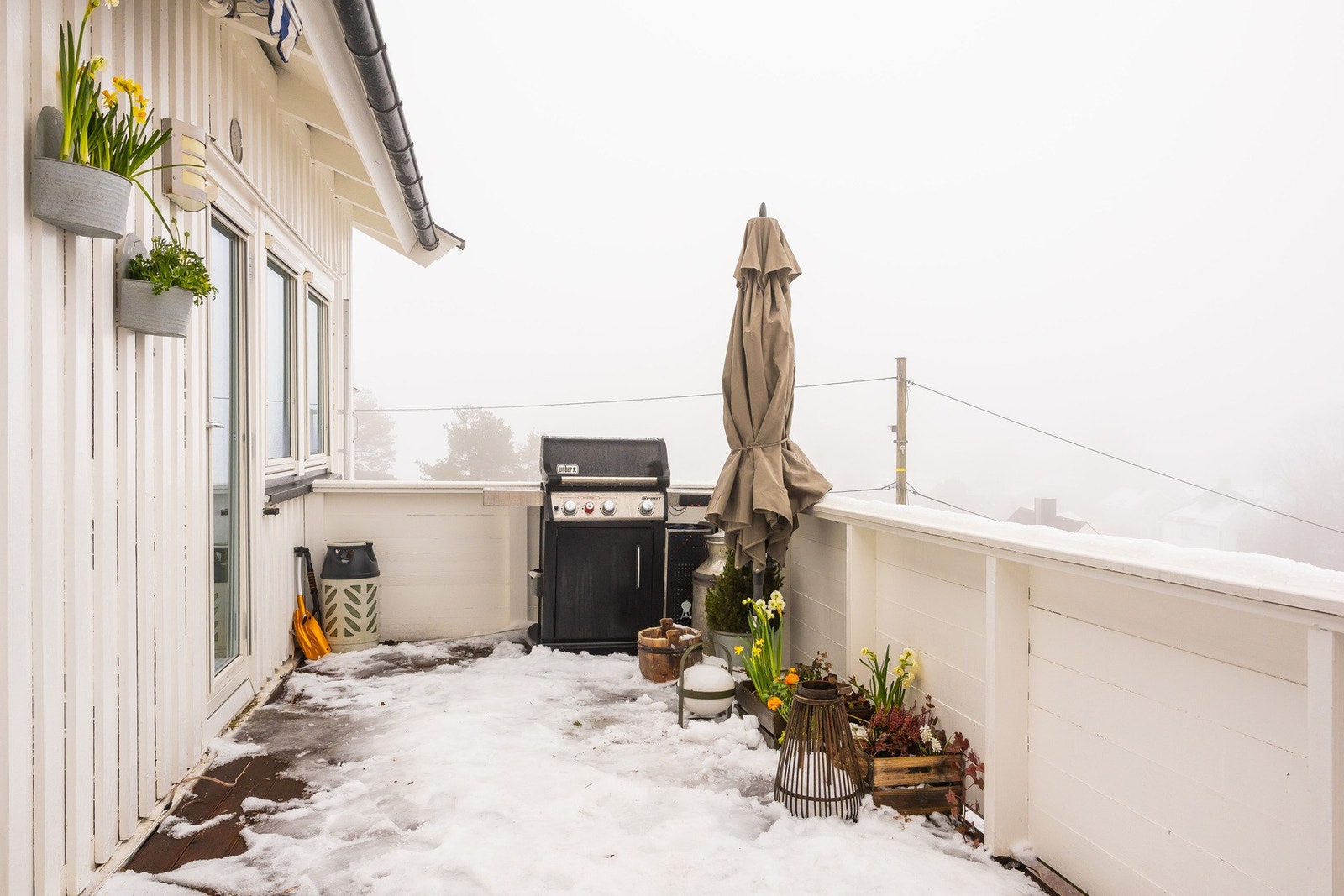 Balkongen har nytt dekke og membran fra 2021. Galleribilde