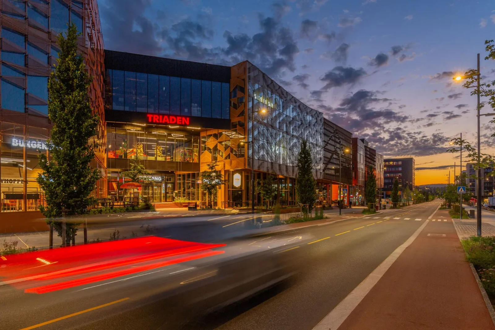 Det er kort vei til Lørenskog Storsenter Triaden med et bredt servicetilbud Galleribilde