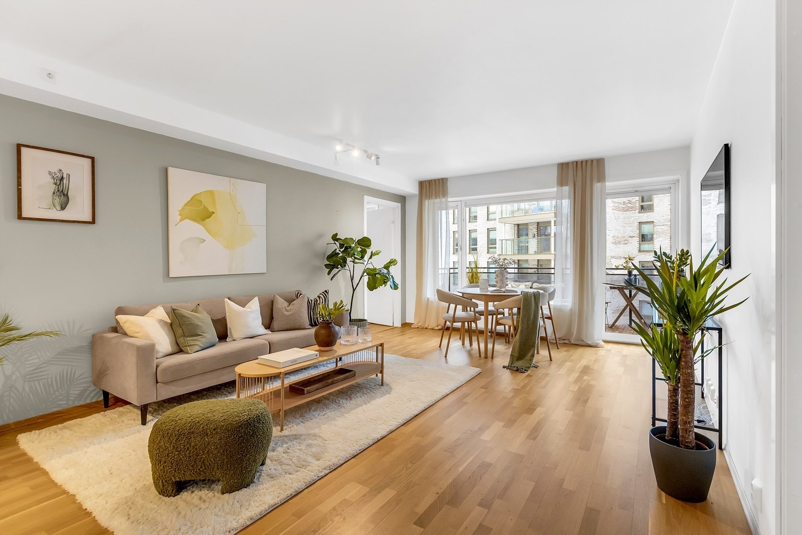 Leiligheten ligger sentralt i Nydalen/Storo, med nærhet til alt! Galleribilde