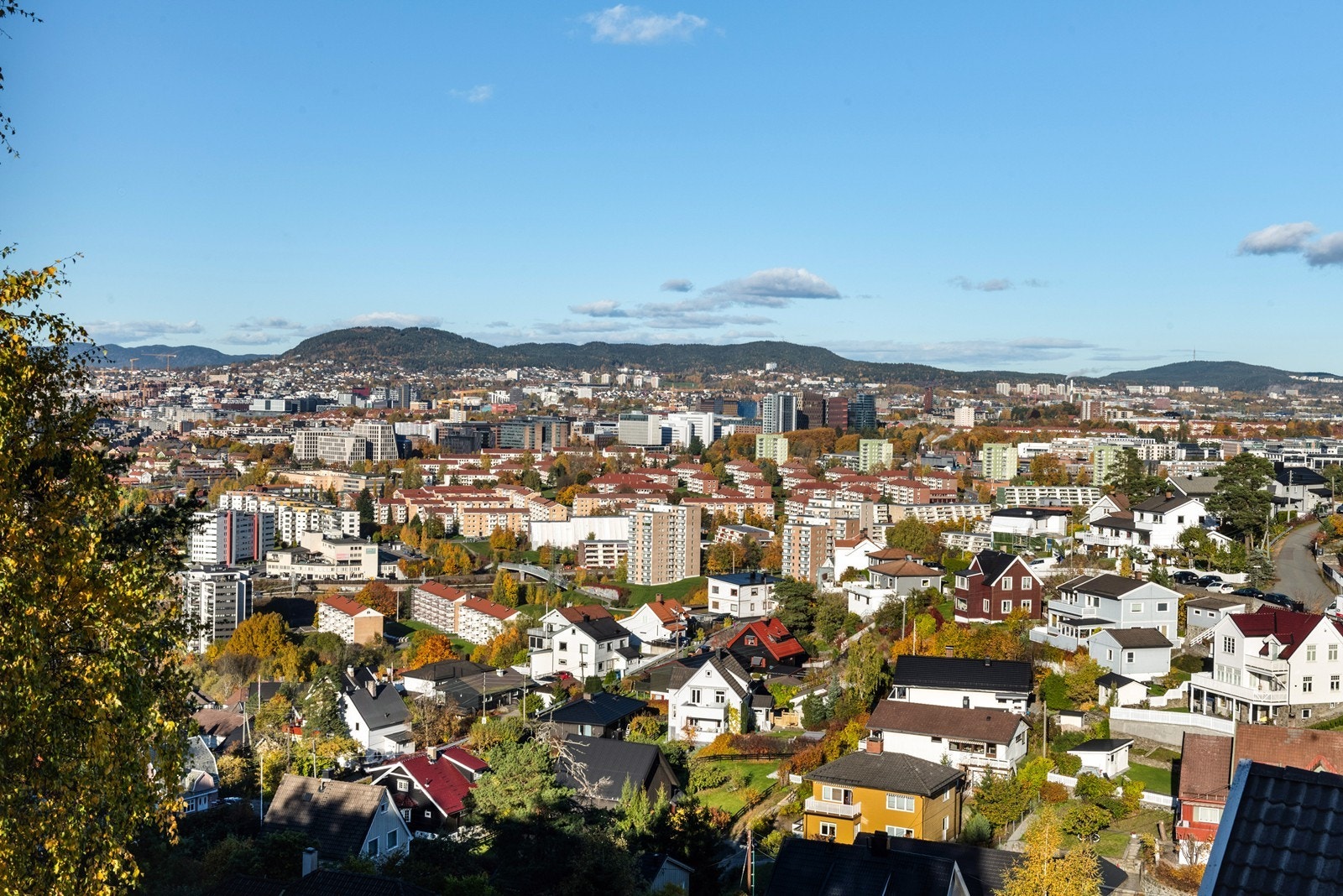 Flott uteplass med denne nydelige utsikten Galleribilde