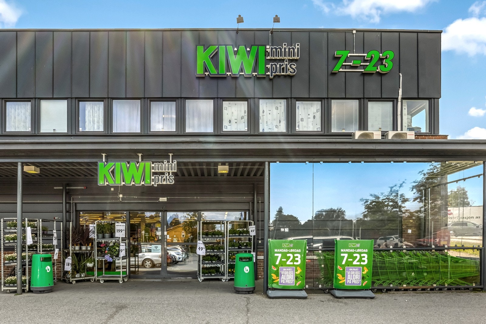 KIWI Skedsmokorset Galleribilde