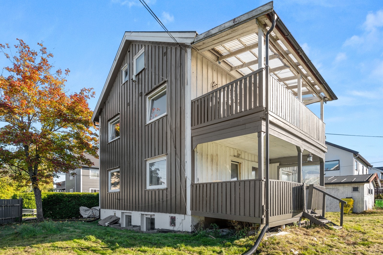 Terrasse i både første etasje og andre etasje. Galleribilde