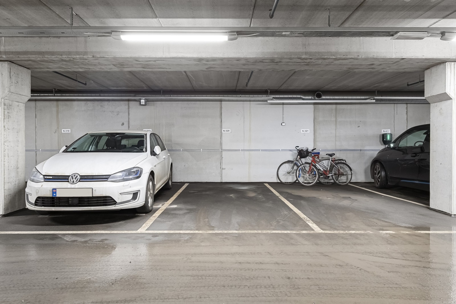 Iht. seksjoneringen følger 1 garasjeplass med leiligheten på plan UP 1 Galleribilde