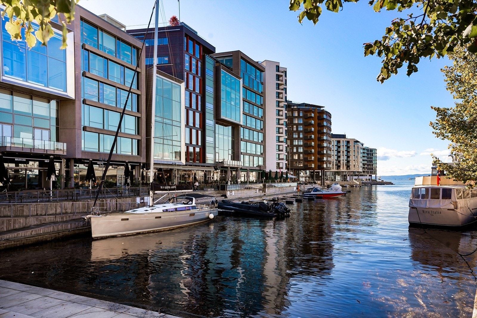 Leiligheten ligger en kort spasertur unna Aker brygge og Tjuvholmen. Galleribilde