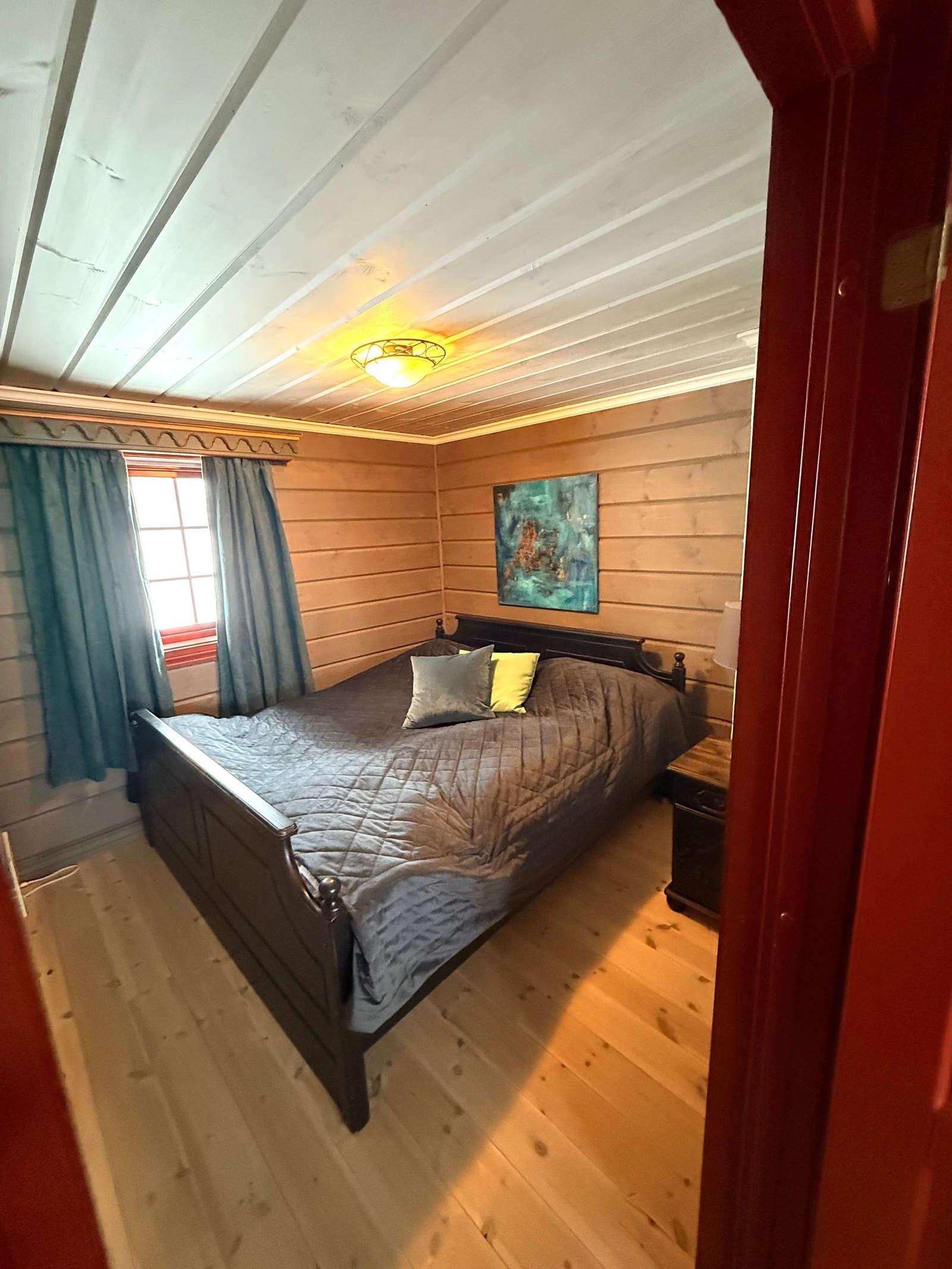 Soverrom 2 i hovedetasje. Galleribilde