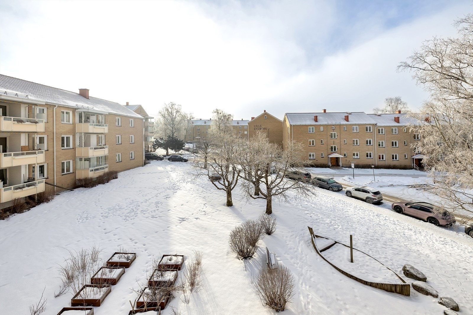 Fellesområde gir romslige utearealer for beboerne. Galleribilde