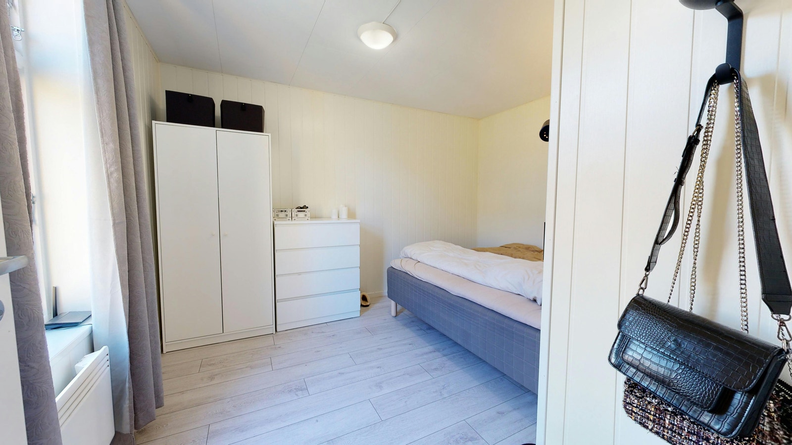 Sov 2. Det største soverommet er på 11 kvm Galleribilde