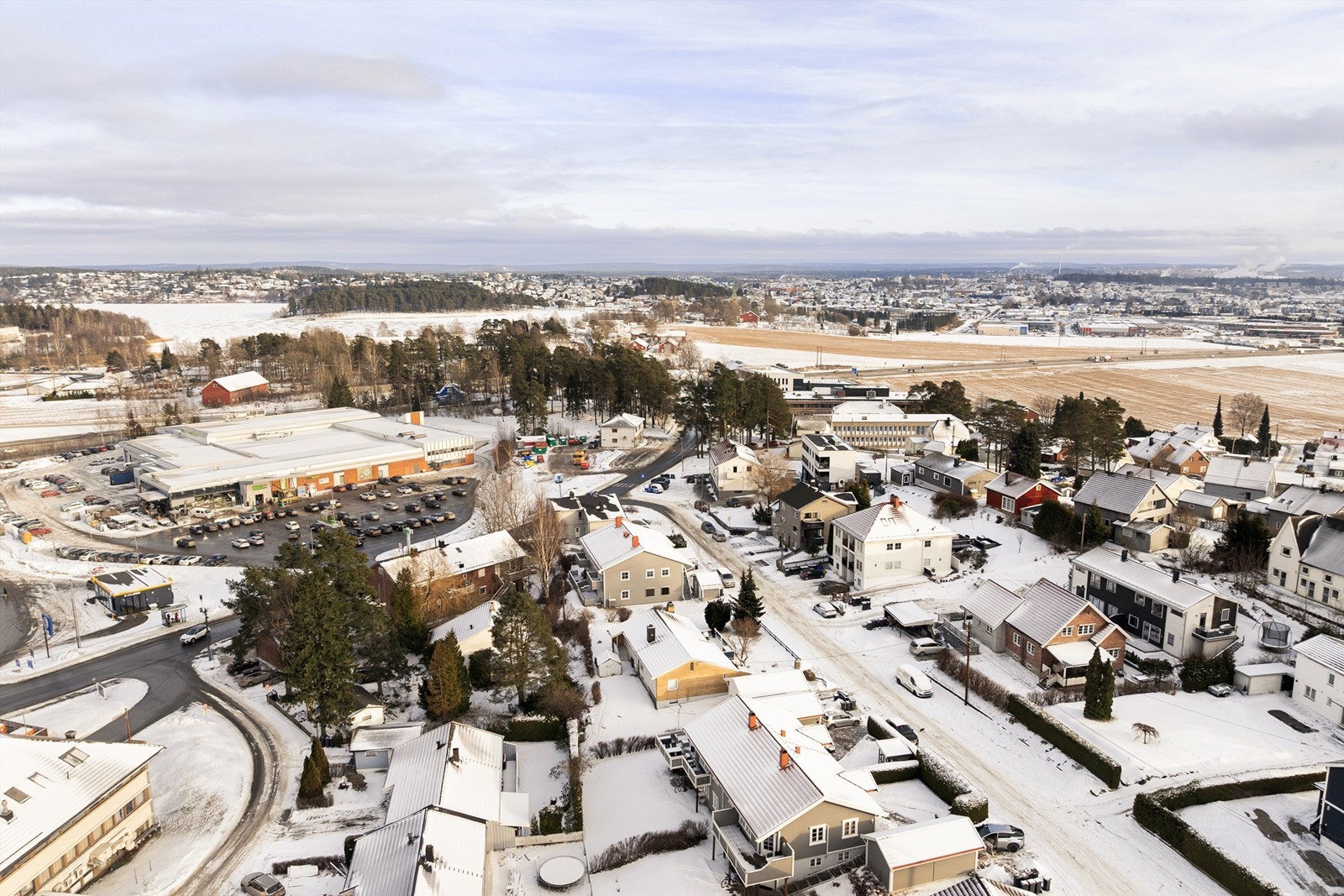 Sentralt på Grålum med nærhet til alt som behøves i hverdagen. Galleribilde