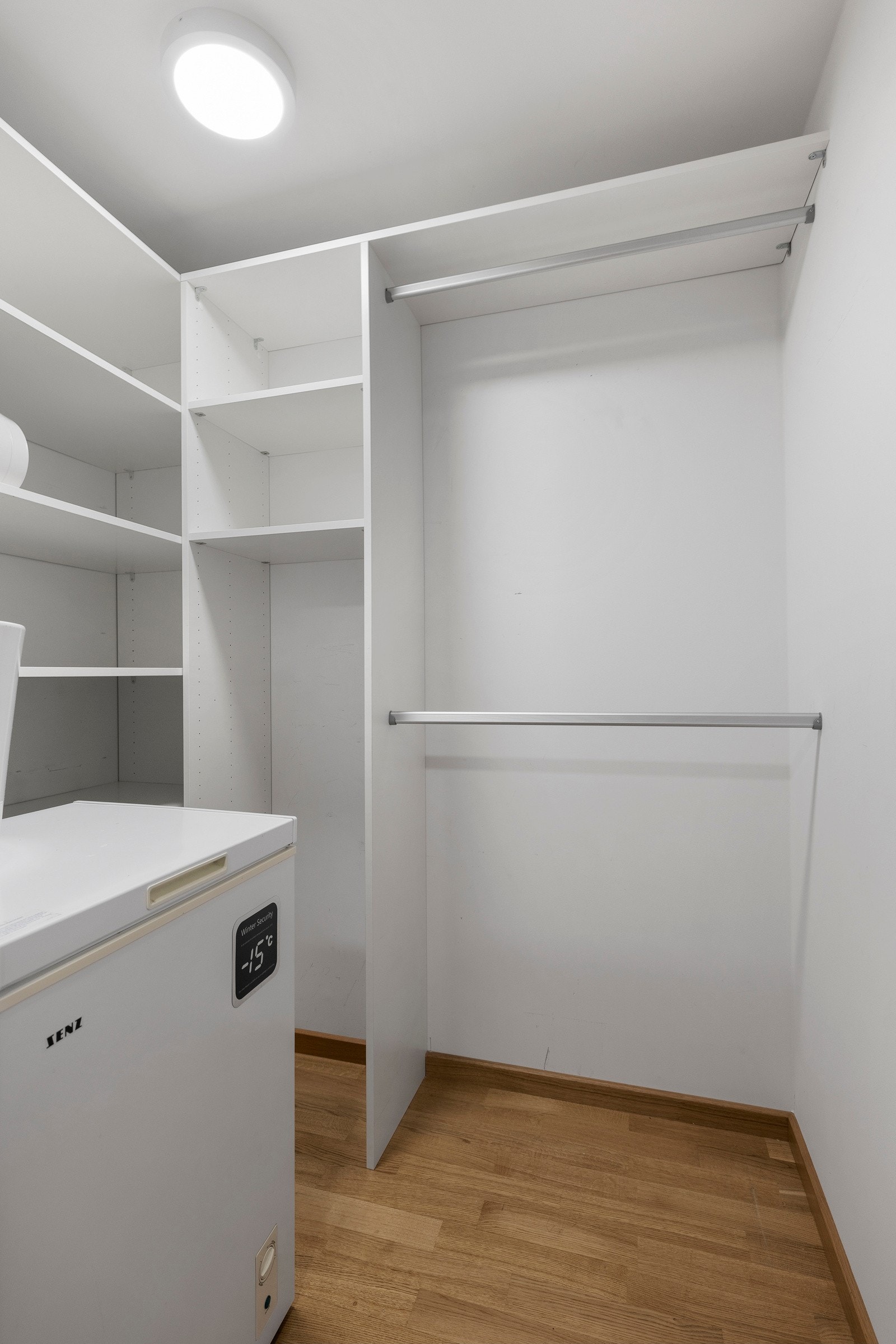 Praktisk innvendig bod på ca. 3 kvm Galleribilde