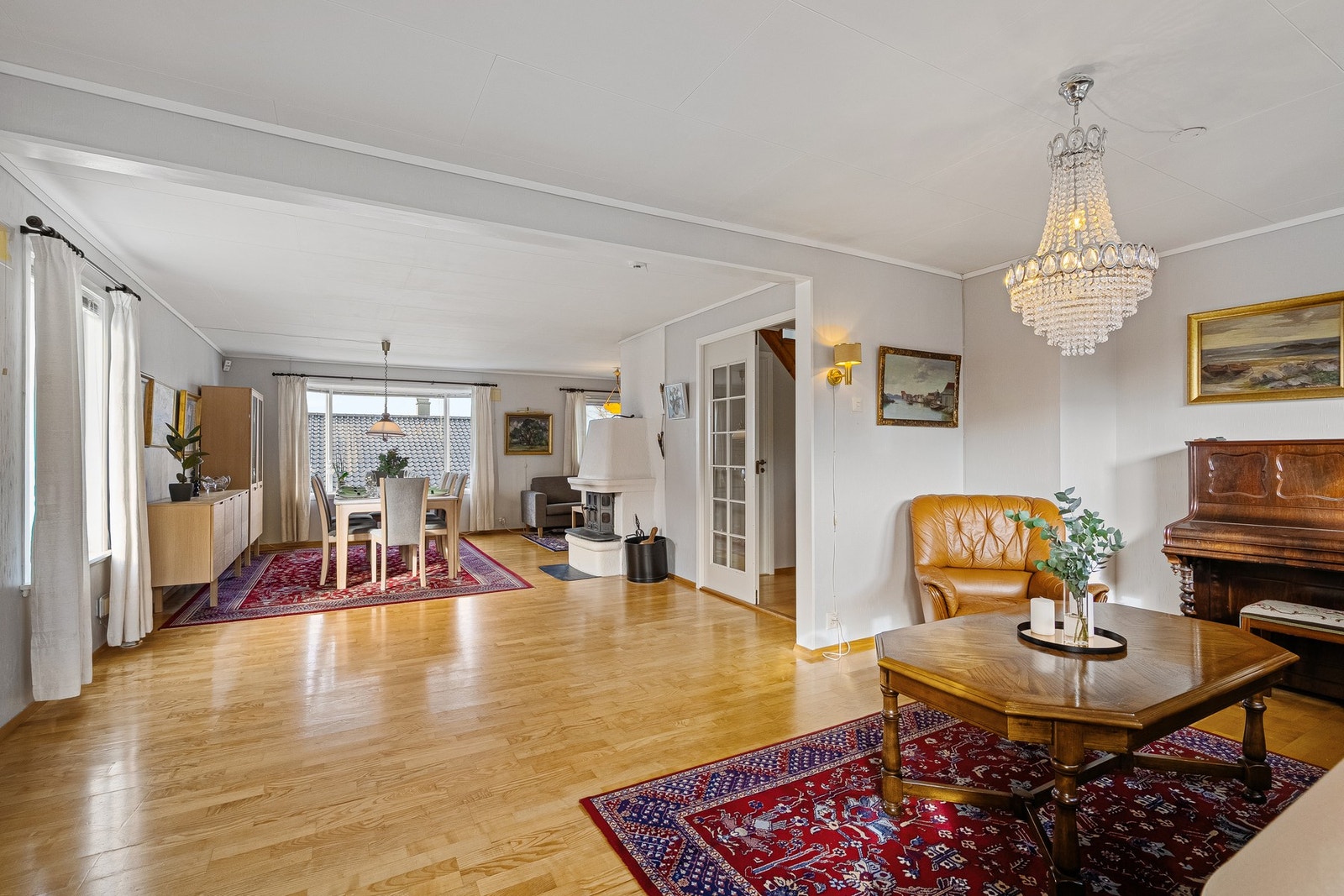 Flere soner som gir fleksible møbleringsmuligheter Galleribilde