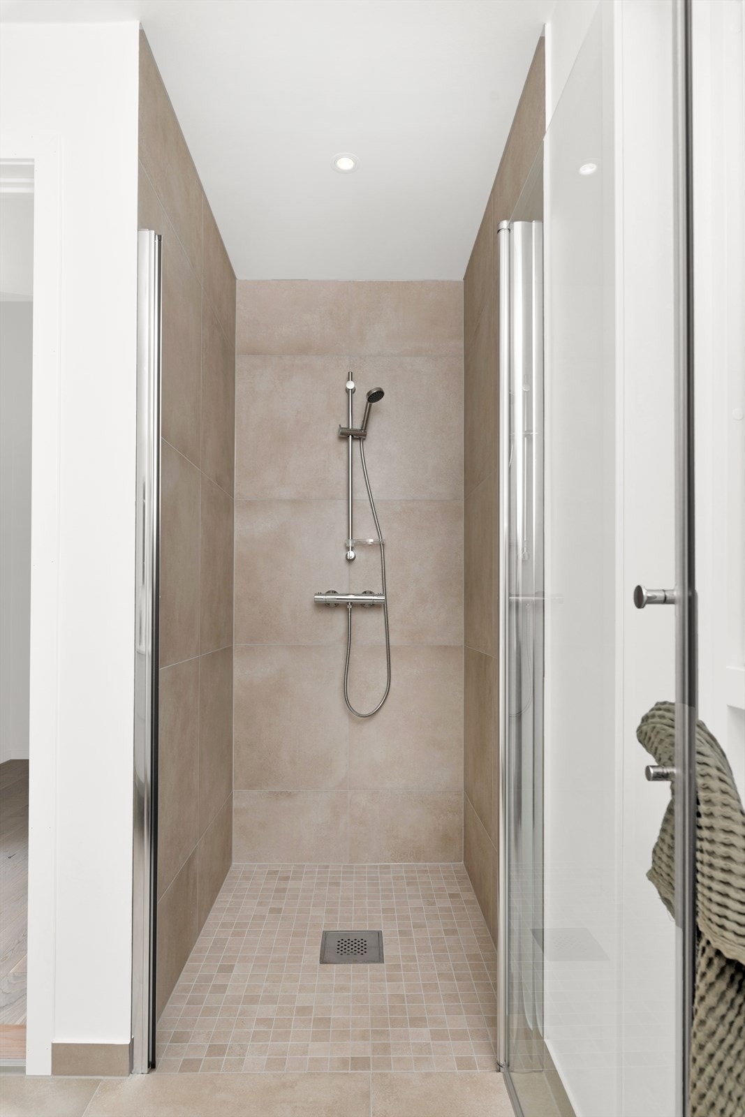 Bad 1.etg. Galleribilde