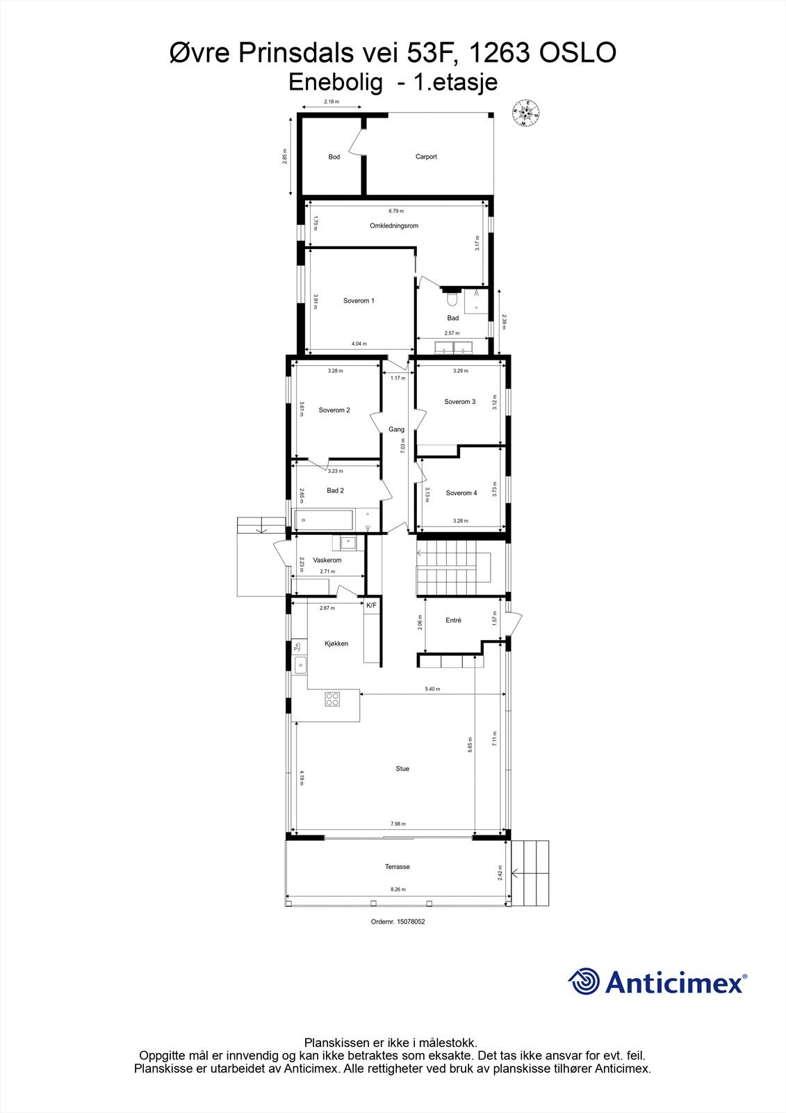 Første etasje har en familievennlig planløsning med en sosial sone og en adskilt soveromsfløy. Galleribilde