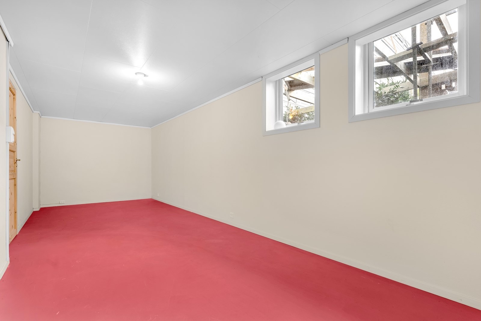 Kjellerrom Galleribilde