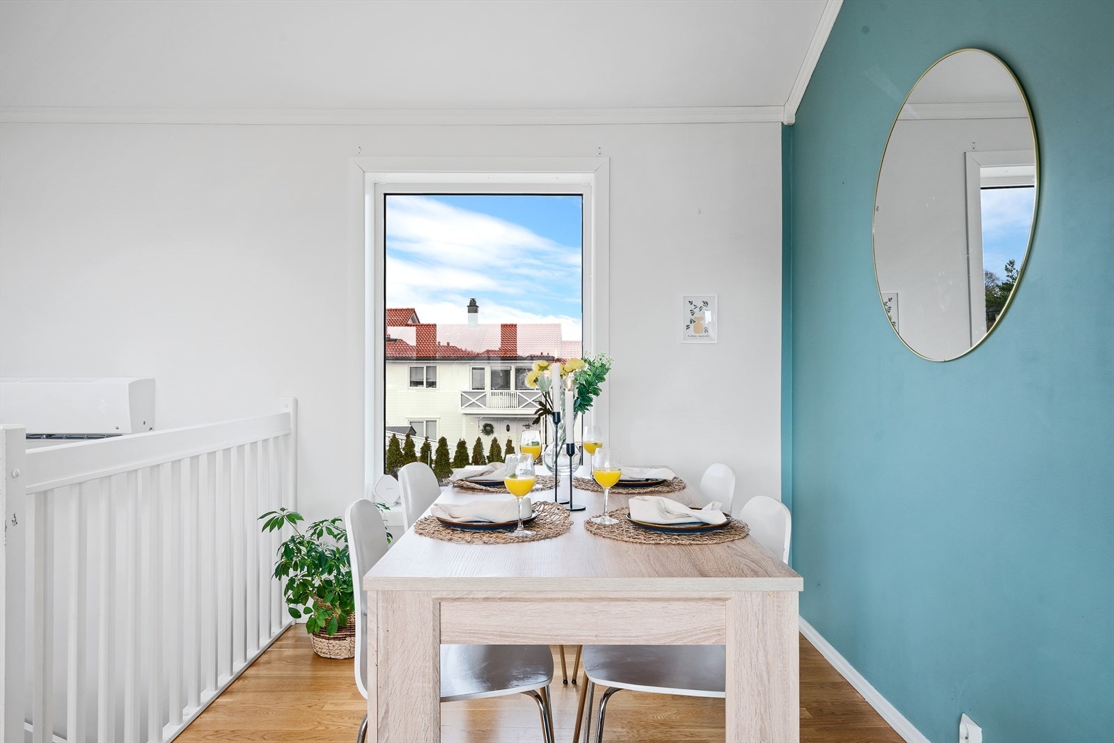 - Merk varmepumpe plassert i trappeløpet - Galleribilde