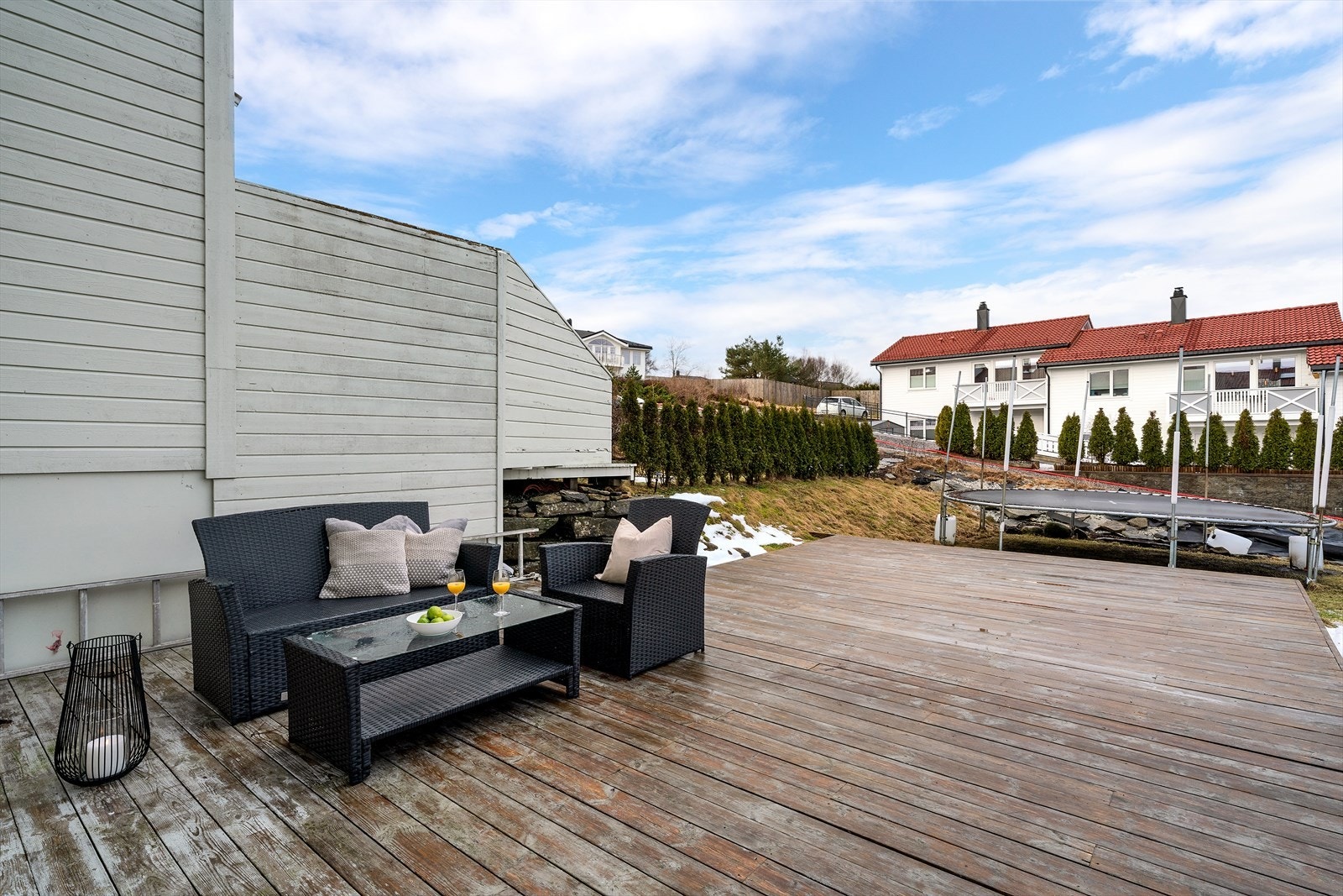 - Her kan man enkelt innrede i ulike soner og skape et innbydende inngangsparti - Galleribilde