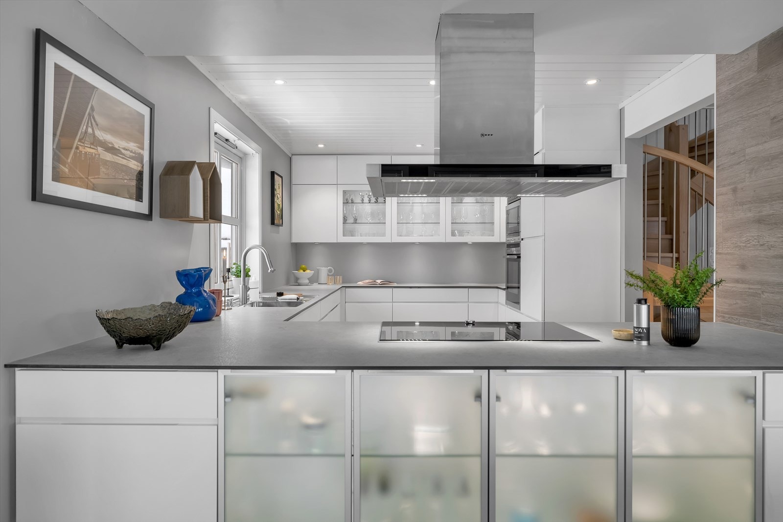 Innbydende og velutstyrt kjøkken Galleribilde