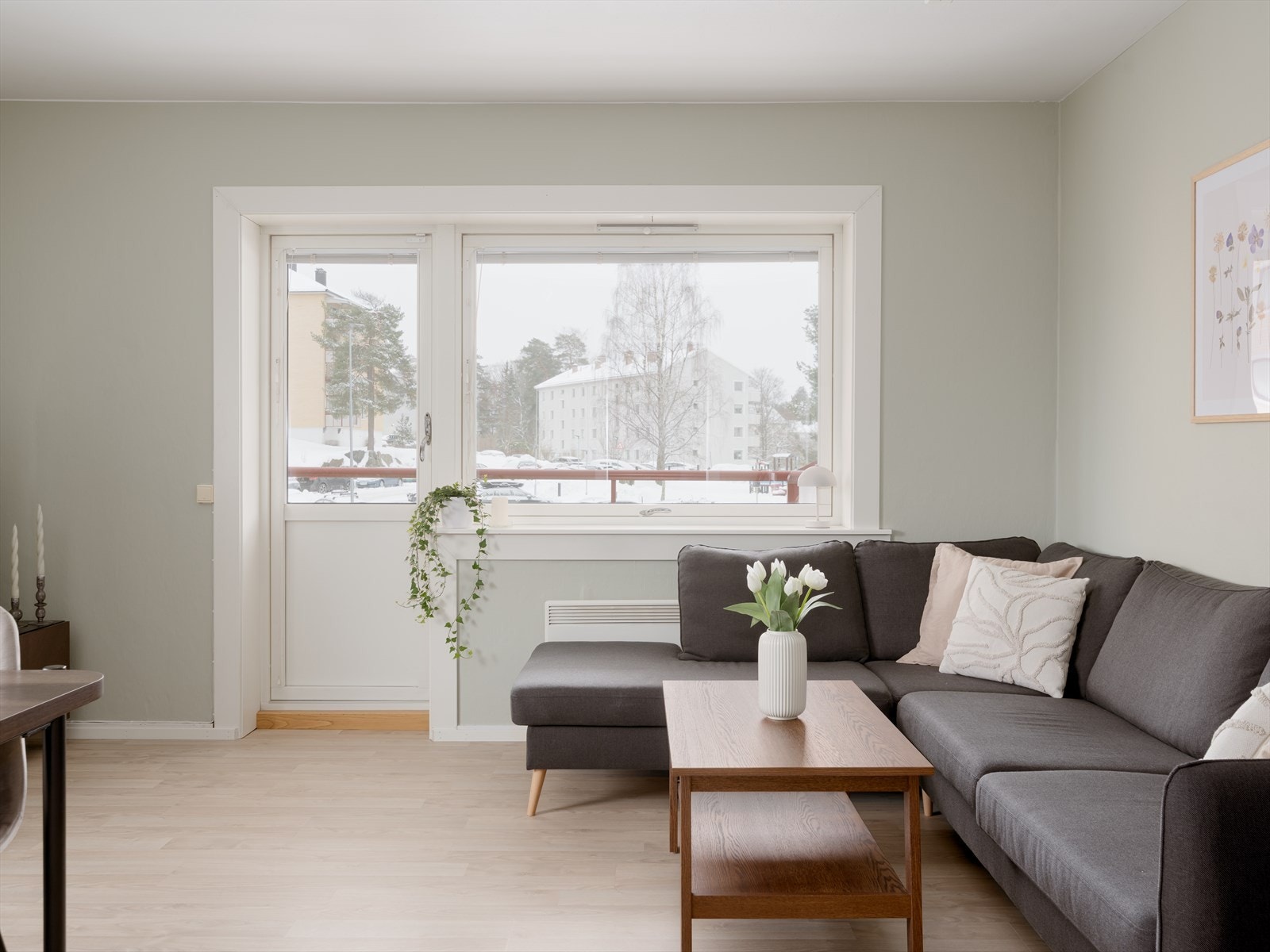 Sjarmerende 2-roms hjørneleilighet på Karlsrud/Lambertseter. Galleribilde