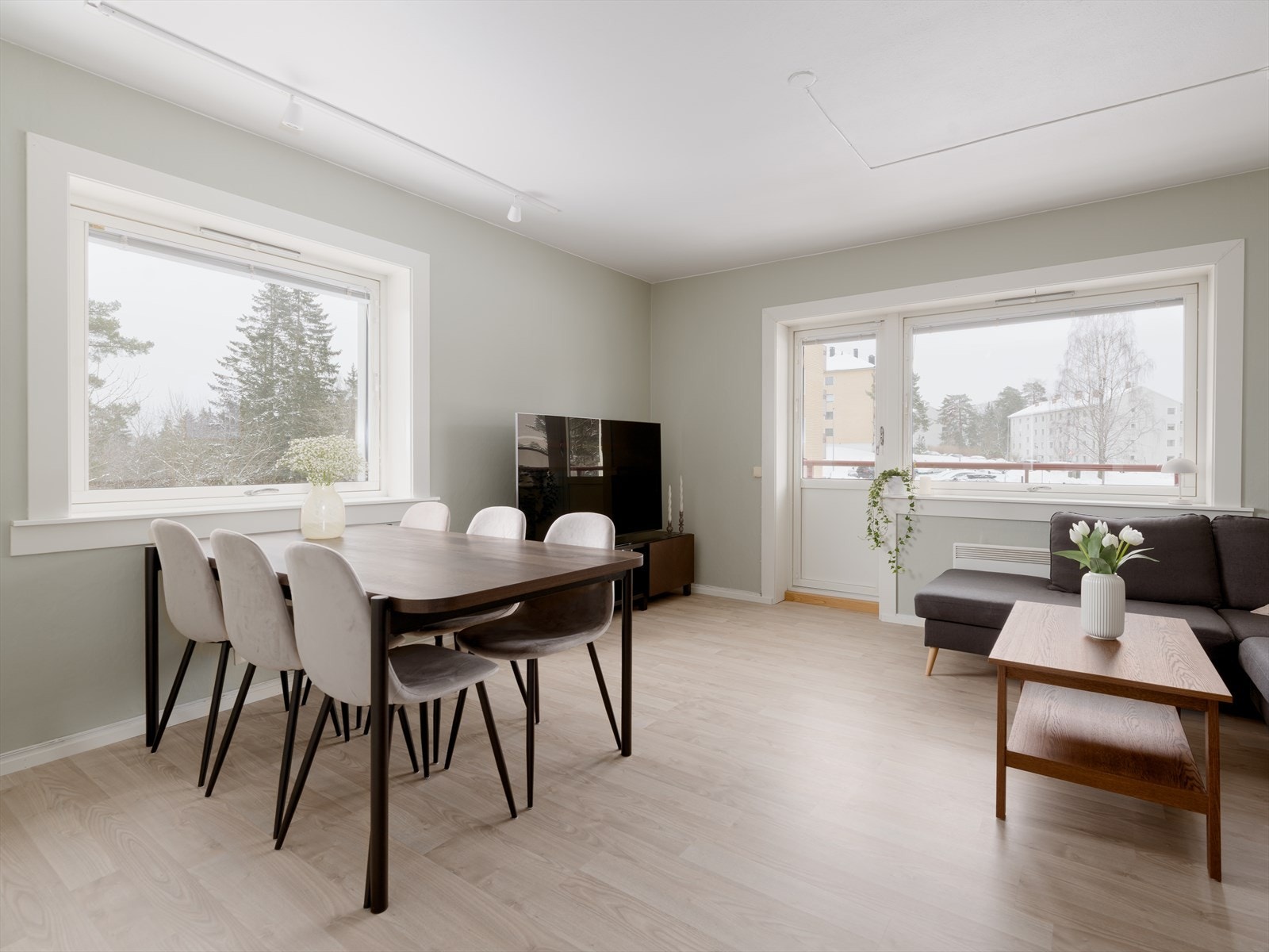 DNB Eiendom v/ Kamila Rosiak presenterer pen 2-roms i Østerlisvingen 4. Galleribilde