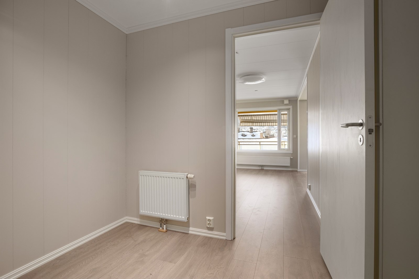 Praktisk entré med oppbevaringsmuligheter Galleribilde