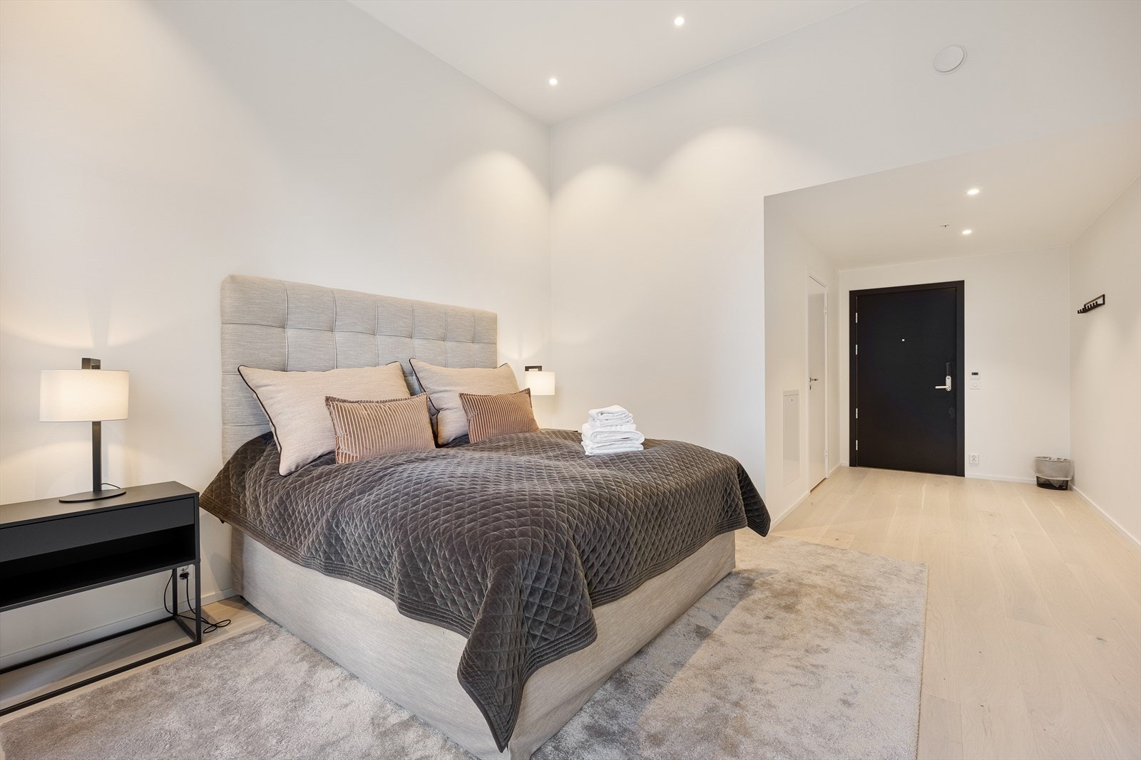 Det er også mulig å leie et "hotellrom" med seng og bad for en rimelig sum. Galleribilde